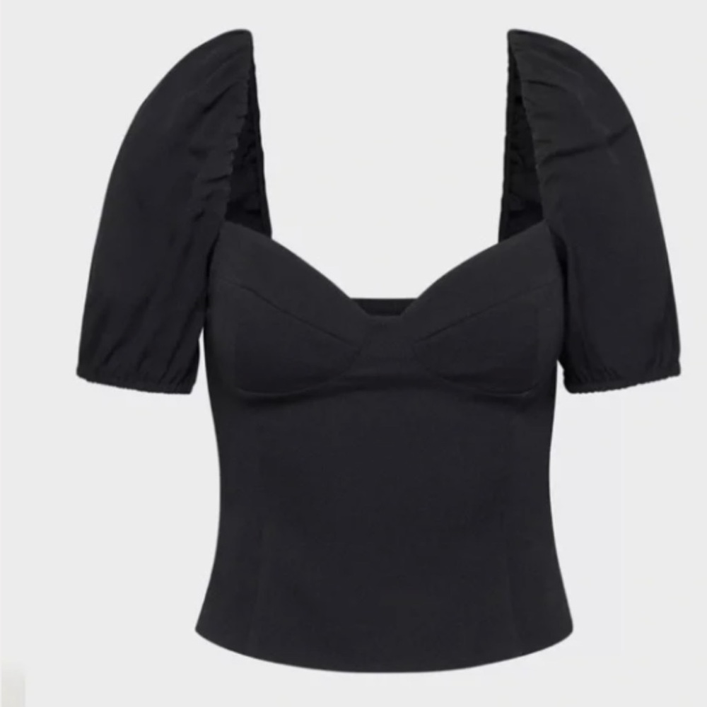 Aritzia novella short sleeve blouse
